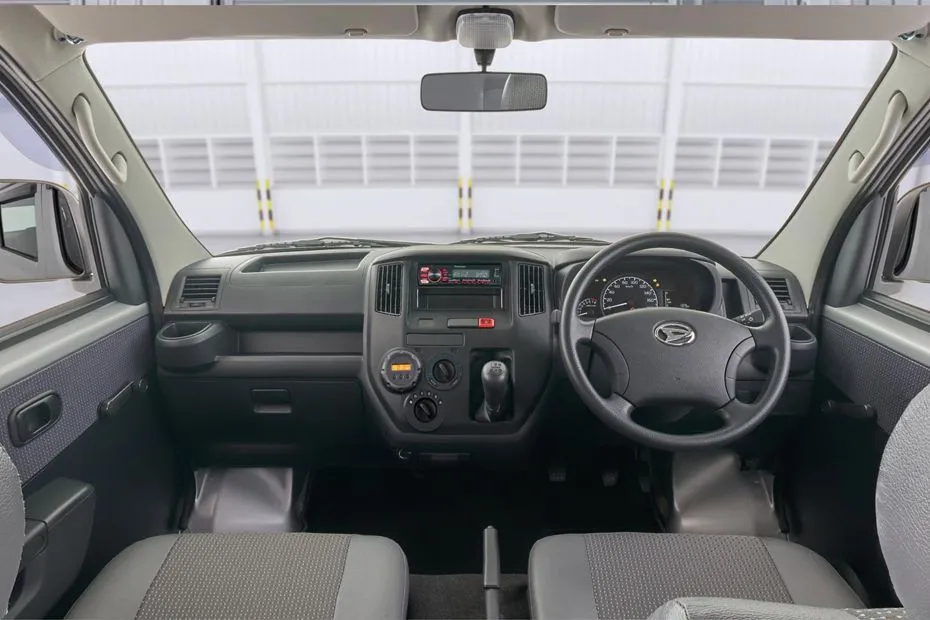 Interior Image 3